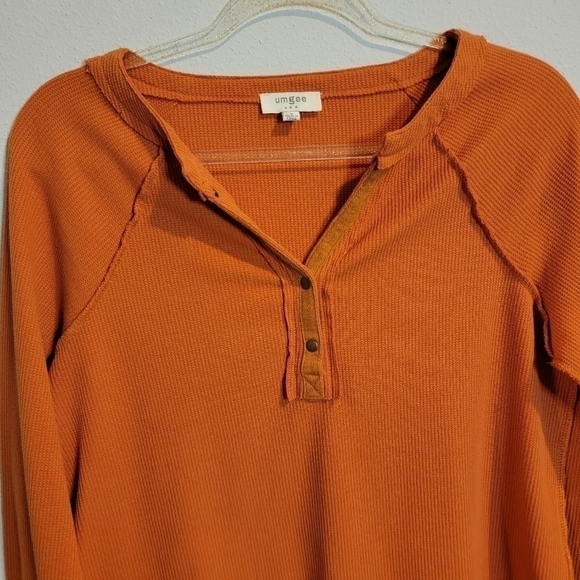 UMGEE‎ size small Orange thermal top - Picture 3 of 5